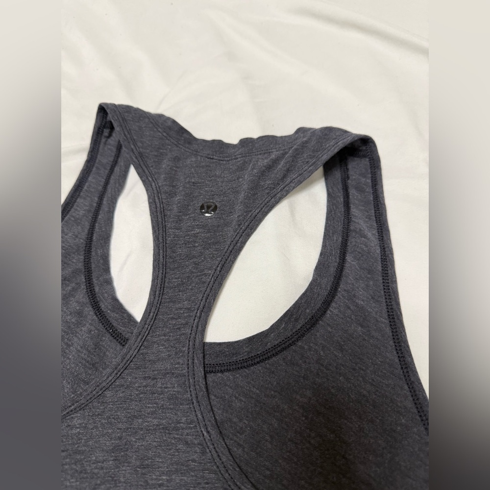 Lululemon Yogi Racerback - Picture 6 of 7